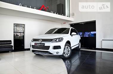 Внедорожник / Кроссовер Volkswagen Touareg 2013 в Одессе