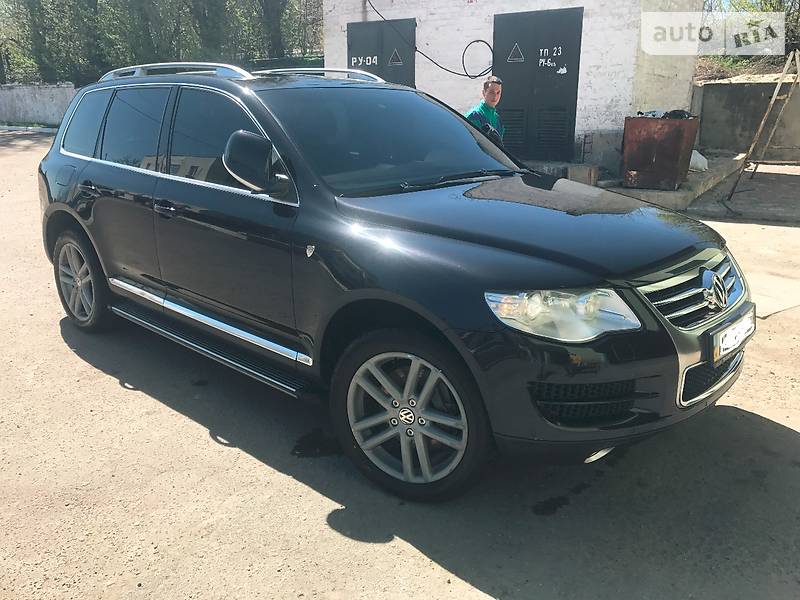 Внедорожник / Кроссовер Volkswagen Touareg 2008 в Каменском