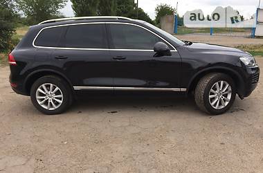 Позашляховик / Кросовер Volkswagen Touareg 2014 в Умані