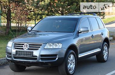 Внедорожник / Кроссовер Volkswagen Touareg 2005 в Ровно