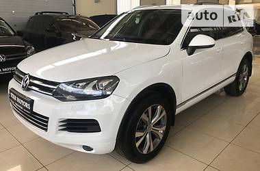 Внедорожник / Кроссовер Volkswagen Touareg 2012 в Одессе