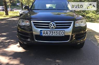 Внедорожник / Кроссовер Volkswagen Touareg 2008 в Киеве