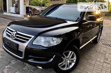 Внедорожник / Кроссовер Volkswagen Touareg 2008 в Днепре