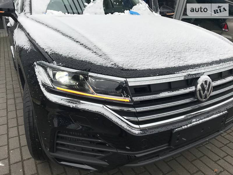 Внедорожник / Кроссовер Volkswagen Touareg 2018 в Львове