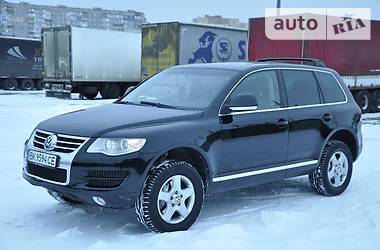 Внедорожник / Кроссовер Volkswagen Touareg 2007 в Ровно