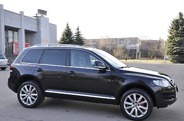 Внедорожник / Кроссовер Volkswagen Touareg 2007 в 