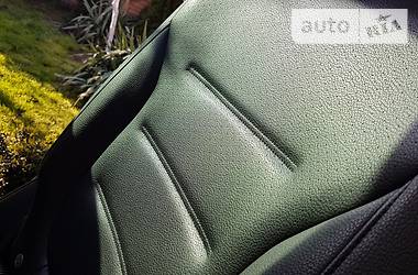 Позашляховик / Кросовер Volkswagen Touareg 2014 в 