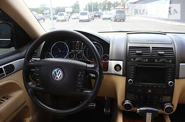 Внедорожник / Кроссовер Volkswagen Touareg 2006 в Полтаве