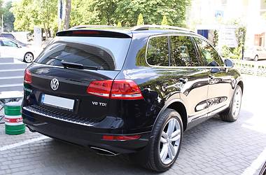 Внедорожник / Кроссовер Volkswagen Touareg 2013 в Одессе