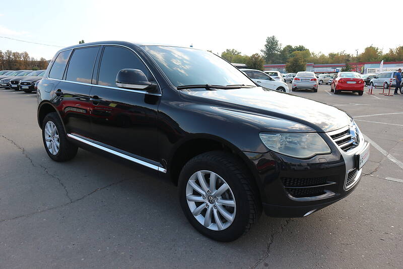 Позашляховик / Кросовер Volkswagen Touareg 2007 в Харкові