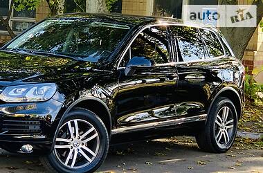 Внедорожник / Кроссовер Volkswagen Touareg 2012 в Одессе