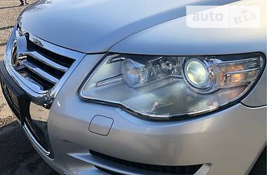 Позашляховик / Кросовер Volkswagen Touareg 2007 в 