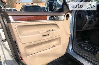 Позашляховик / Кросовер Volkswagen Touareg 2007 в 