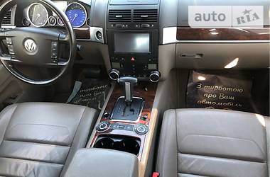 Позашляховик / Кросовер Volkswagen Touareg 2007 в 