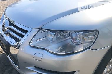 Позашляховик / Кросовер Volkswagen Touareg 2007 в 