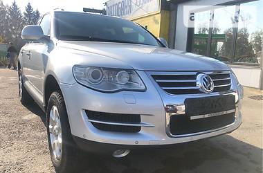 Позашляховик / Кросовер Volkswagen Touareg 2007 в 