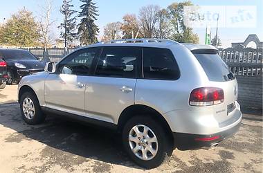 Позашляховик / Кросовер Volkswagen Touareg 2007 в 
