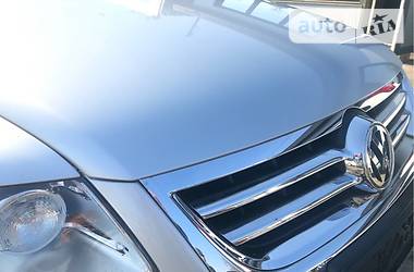 Позашляховик / Кросовер Volkswagen Touareg 2007 в 