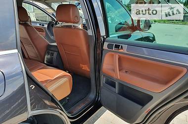 Позашляховик / Кросовер Volkswagen Touareg 2007 в 