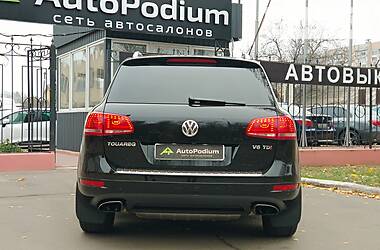 Внедорожник / Кроссовер Volkswagen Touareg 2013 в Николаеве