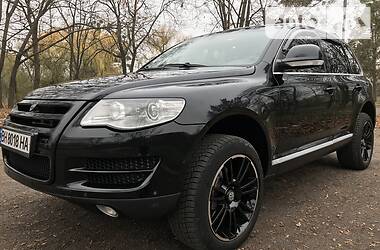 Внедорожник / Кроссовер Volkswagen Touareg 2007 в Смеле