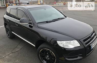 Внедорожник / Кроссовер Volkswagen Touareg 2007 в Смеле