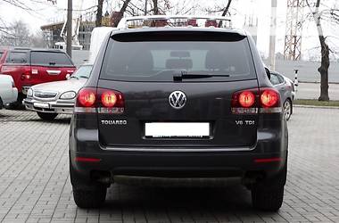 Позашляховик / Кросовер Volkswagen Touareg 2007 в 