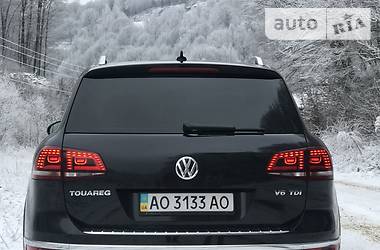 Внедорожник / Кроссовер Volkswagen Touareg 2015 в Мукачево