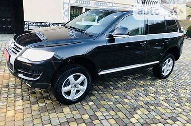 Позашляховик / Кросовер Volkswagen Touareg 2008 в 