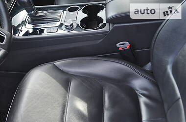 Позашляховик / Кросовер Volkswagen Touareg 2012 в 