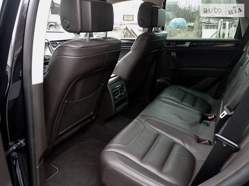 Позашляховик / Кросовер Volkswagen Touareg 2013 в Вінниці
