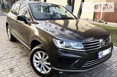 Позашляховик / Кросовер Volkswagen Touareg 2017 в 