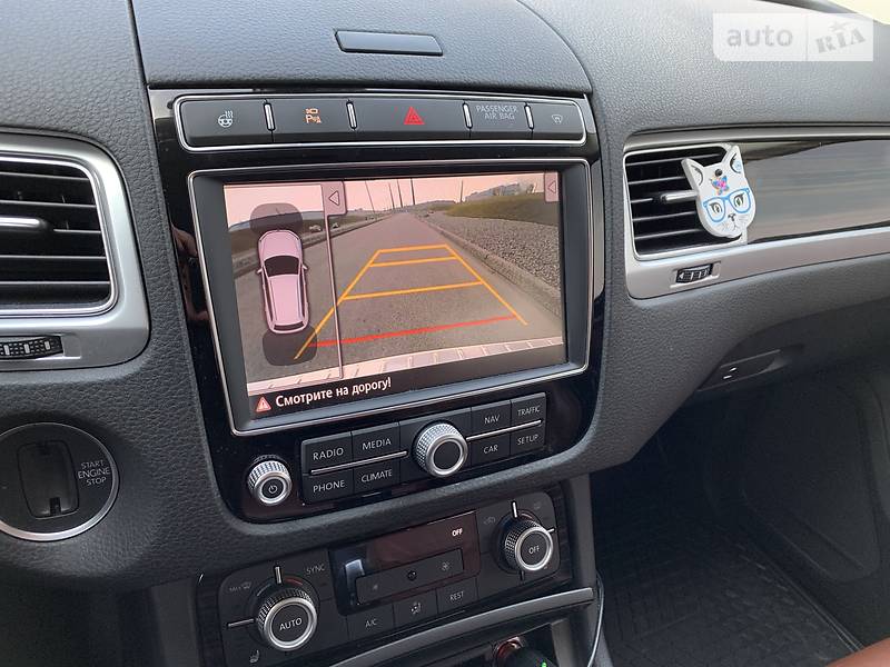 Позашляховик / Кросовер Volkswagen Touareg 2016 в Дніпрі фото 24 Позашляховик / Кросовер Volkswagen Touareg 2016 в Дніпрі