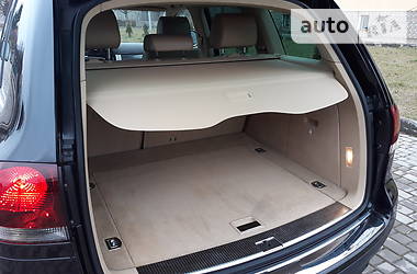 Позашляховик / Кросовер Volkswagen Touareg 2010 в 