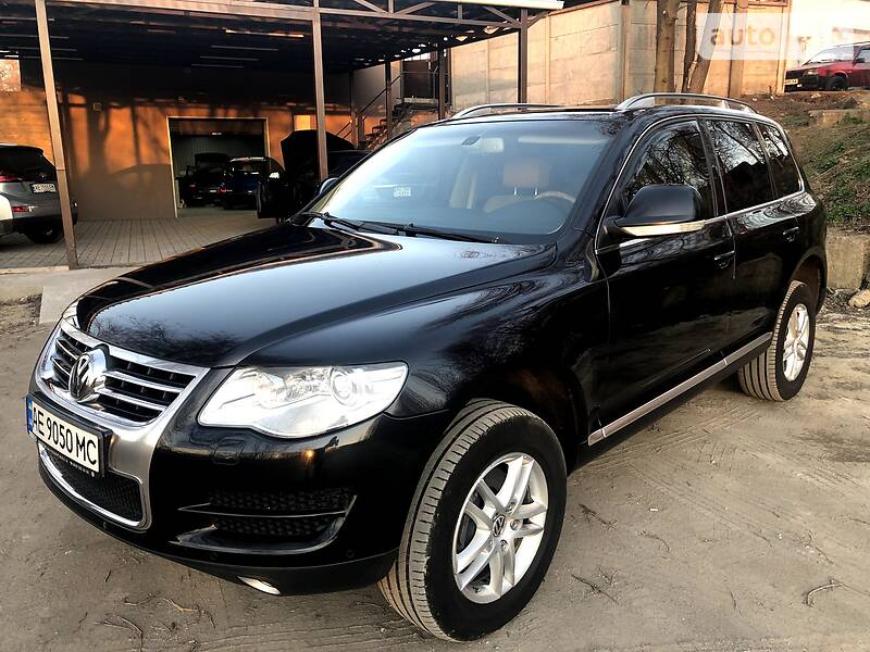 Позашляховик / Кросовер Volkswagen Touareg 2008 в Кривому Розі