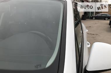 Позашляховик / Кросовер Volkswagen Touareg 2013 в 