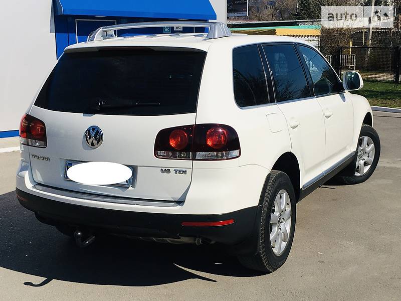 Позашляховик / Кросовер Volkswagen Touareg 2008 в Новомосковську