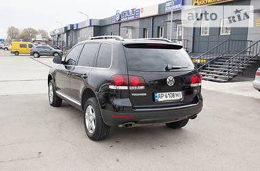 Позашляховик / Кросовер Volkswagen Touareg 2007 в 