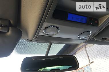 Позашляховик / Кросовер Volkswagen Touareg 2004 в 