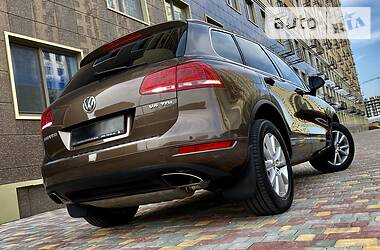 Внедорожник / Кроссовер Volkswagen Touareg 2013 в Одессе