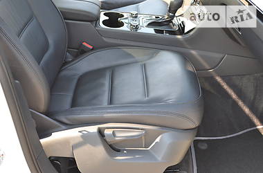 Позашляховик / Кросовер Volkswagen Touareg 2012 в 