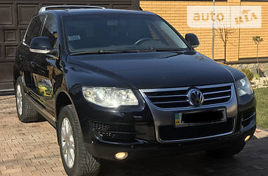 Позашляховик / Кросовер Volkswagen Touareg 2008 в 