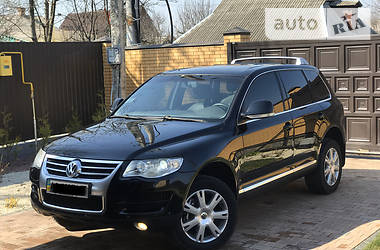 Позашляховик / Кросовер Volkswagen Touareg 2008 в 