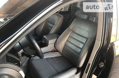 Позашляховик / Кросовер Volkswagen Touareg 2008 в 