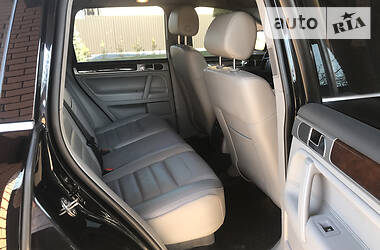 Позашляховик / Кросовер Volkswagen Touareg 2008 в 
