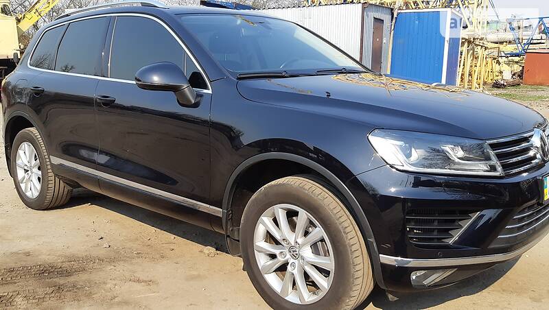 Внедорожник / Кроссовер Volkswagen Touareg 2016 в Киеве фото 4 Внедорожник / Кроссовер Volkswagen Touareg 2016 в Киеве