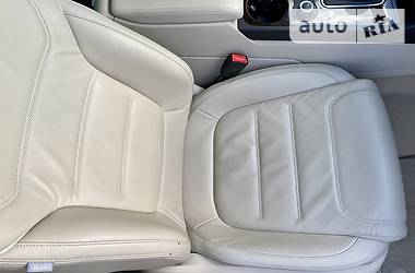 Позашляховик / Кросовер Volkswagen Touareg 2014 в 