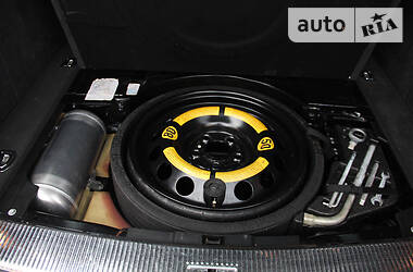 Позашляховик / Кросовер Volkswagen Touareg 2007 в 