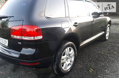 Позашляховик / Кросовер Volkswagen Touareg 2003 в 