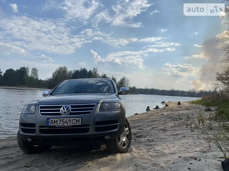 Позашляховик / Кросовер Volkswagen Touareg 2006 в 